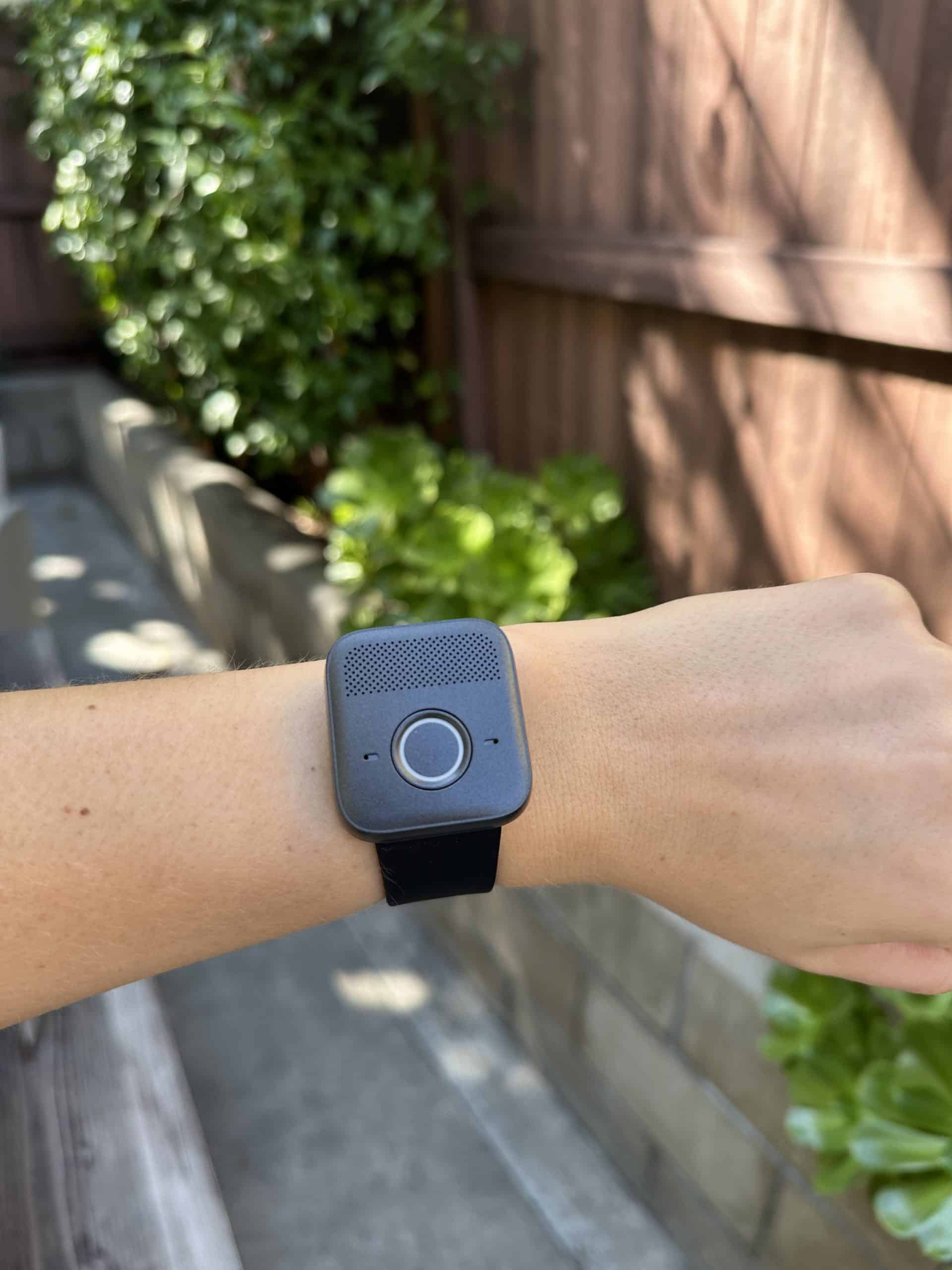 Bay Alarm Medical SOS Notrufarmband Bild 2